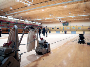 Catalá anuncia reparaciones por valor de casi 130.000 euros en el Polideportivo del Cabanyal